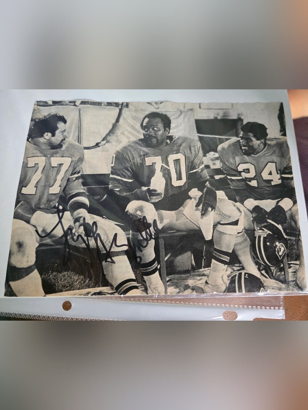 Vintage Signed Minnesota Vikings Newspaper Clipping – Marshall & Larsen